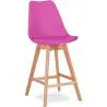 Hocker im skandinavischen Stil - Holzbeine - Denisse image 9
